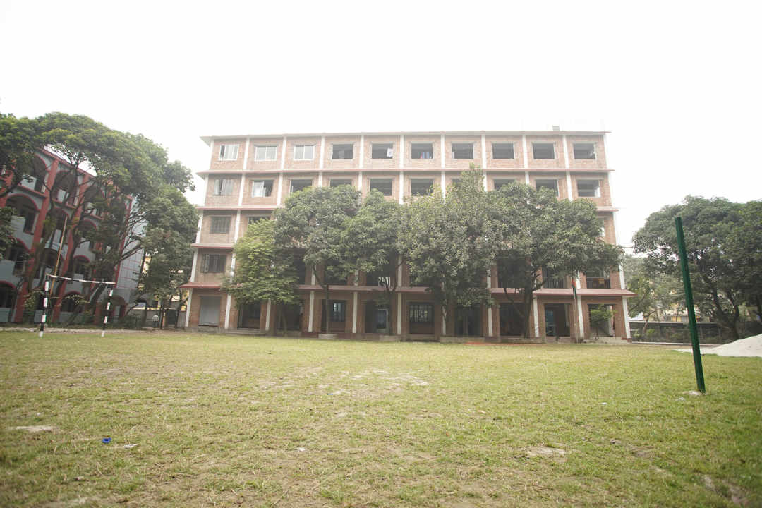 এক নজরে মির্জা আব্বাস মহিলা কলেজ ক্যাম্পাস
